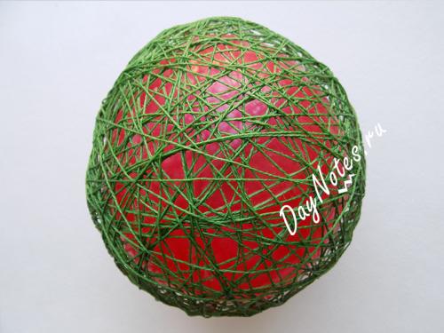 Как быстро высушить шар из ниток. Шар паутинка своими руками + секрет успеха