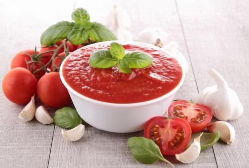 Кетчуп своими руками из помидоров. Кетчуп из помидоров с яблоками на зиму «пальчики оближешь» 13