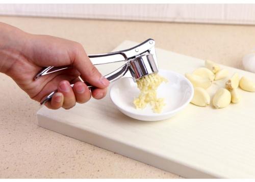 Кетчуп своими руками из помидоров. Кетчуп из помидоров с яблоками на зиму «пальчики оближешь» 12