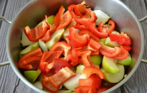 Кетчуп своими руками из помидоров рецепт. Кетчуп из помидоров Пальчики оближешь на зиму (рецепты в домашних условиях)