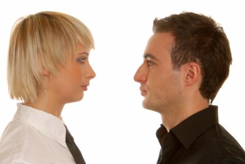 Как понять, что ты зацепила мужчину. Как понять, что заинтересовала мужчину