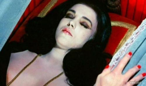 Про похороны загадка. Есть версия, что в ребенке жил «чужой» 04