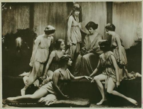 Айседоры Дункан шарф. Гибельный шарф Айсидоры Дункан 12