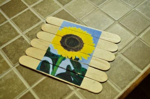 Оригинальные поделки своими руками из подручных материалов. Поделки из подручных материалов своими руками — выбор инструментов и материалов. Пошаговое описание, как изготовить игрушки и украшения (105 фото и видео)