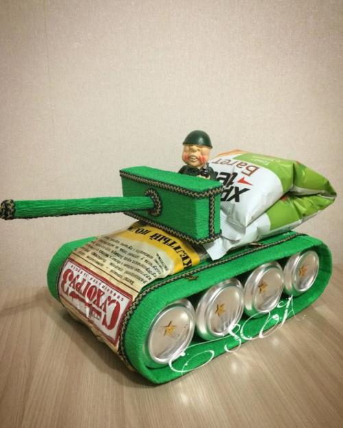 Оригинальные поделки своими руками из подручных материалов. Поделки из подручных материалов своими руками — выбор инструментов и материалов. Пошаговое описание, как изготовить игрушки и украшения (105 фото и видео)