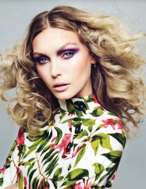 Как укладывать длинные волосы каждый день. Укладка длинных волос на каждый день 14