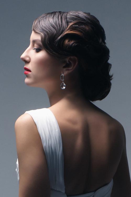 Укладка длинных волос дома. Укладка длинных волос в домашних условиях: необходимые инструменты