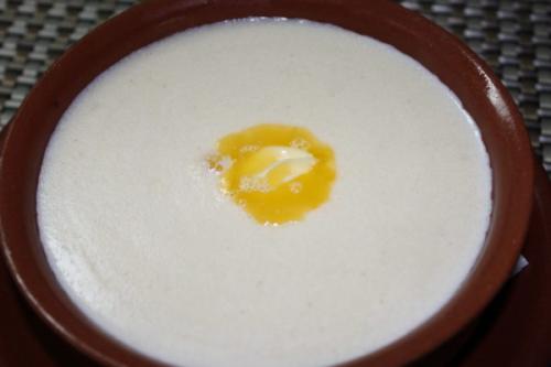 Чем полезна манная каша на завтрак. Польза манной каши