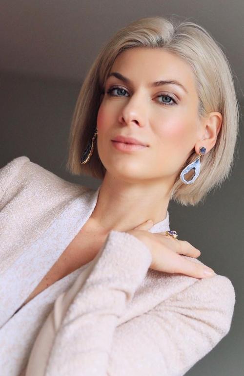 Как укладывать длинные волосы каждый день. Укладка длинных волос на каждый день 04