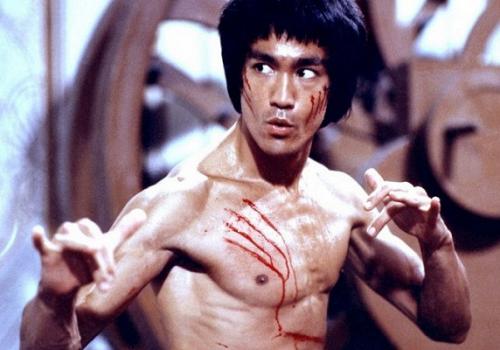 Самый сильный удар Брюса Ли. ДОКАЗАЛИ сверхскорость БРЮСА ЛИ!