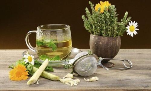 Можно ли на ночь пить чай. Перед сном чай пить вредно или полезно