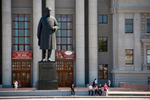 История знаменитого памятника. Народные названия памятников в России (14 фото)