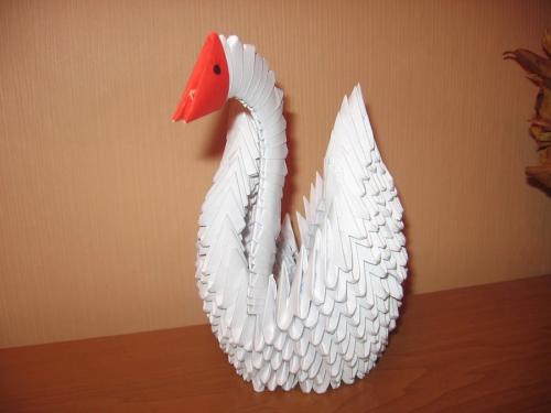 Как сделать лебедя из бумаги своими руками