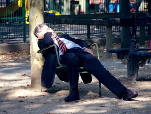 Разбитость с утра, что делать. Ученые объяснили, чем вызвана разбитость по утрам