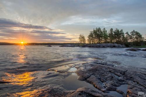 Какое озеро самое глубокое. ТОП-10 самых глубоких озер России