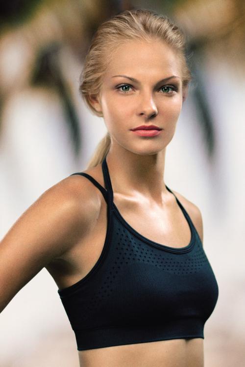 Максим журнал топ 100 2019. 100 самых сексуальных женщин страны по версии MAXIM. Спортсменки в итоговом рейтинге