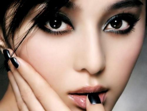 Самый необычный цвет глаз. Самые редкие цвета глаз у человека: 10 удивительных фото