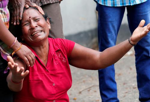Где были теракты на пасху. Террористы совершили восемь атак на гостиницы и церкви в день Пасхи