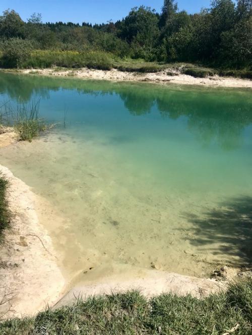 Озера с голубой водой в ленинградской области. Две жемчужины Ленобласти, одну загадили, про другую забыли.