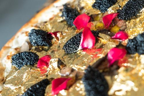 Самая дорогая пицца в мире. Обзор самых дорогих пицц в мире