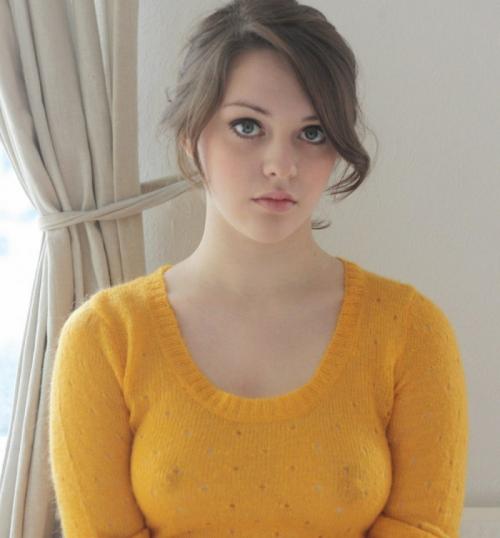 Женщины без бюстгальтеров. Вот почему женщины отказываются от лифчика: 7 причин на радость феминисткам. 07