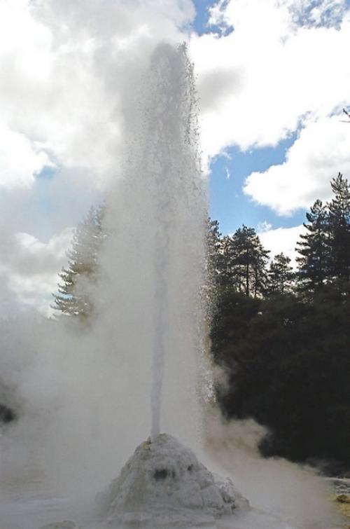 Самый большой гейзер в мире. Хаукадалур, Исландия 10 Самый большой гейзер в мире. Хаукадалур, Исландия 10