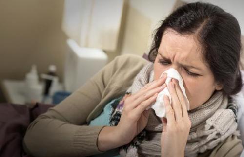 В Роспотребнадзоре посоветовали дезинфицировать гаджеты. Роспотребнадзор посоветовал дезинфицировать гаджеты из-за коронавируса 02