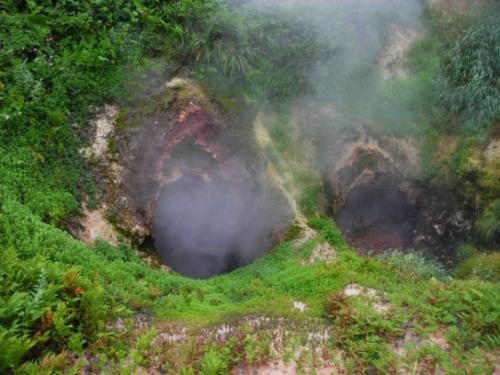 Гейзер большой камчатка. Названия гейзеров на Камчатке