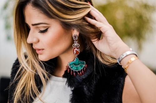 Девушка новый год. ТОП-100 оригинальных подарков на новый год 2021 для девушки