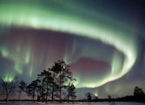 Северное сияние — небесный огонь