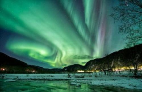 Северное сияние — небесный огонь
