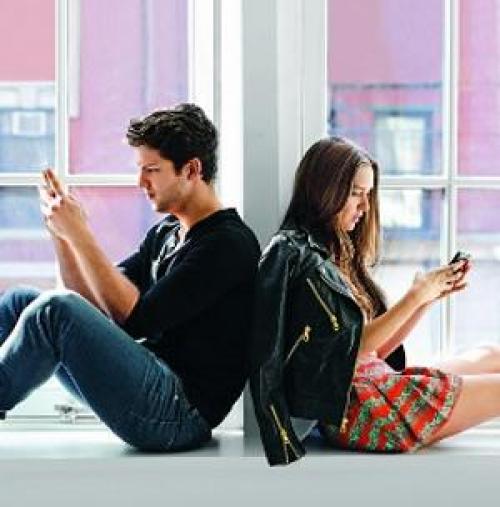 Как влюбить женатого мужчину по переписке. Как заинтересовать женатого мужчину по переписке в смс