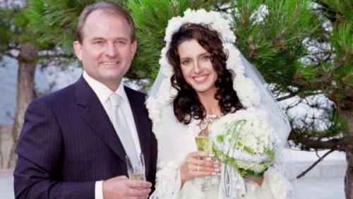 Оксана Марченко. Как сейчас живёт кума Владимира Путина украинская телеведущая Оксана Марченко