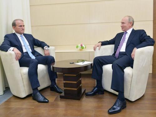 Виктор медведчук. Кум Путина в плену. Кто такой Медведчук?