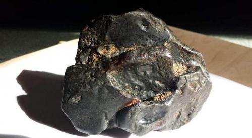 Как определить метеорит. Находки метеориты. Как отличить метеорит от просто камня