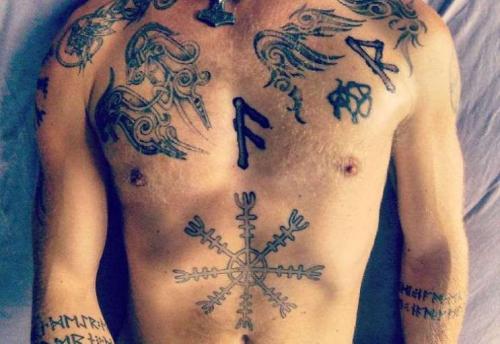 Руна удачи тату. Помогают ли человеку татуировки в виде рун на его теле