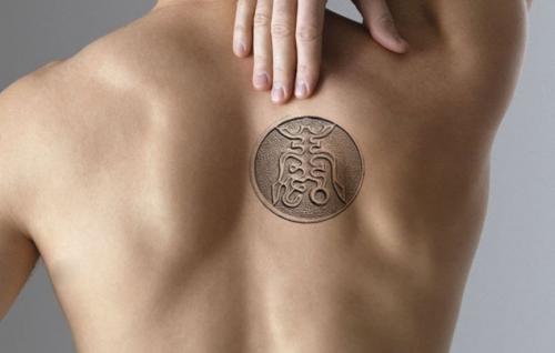 Тату с символом удачи. Китайские татуировки на удачу