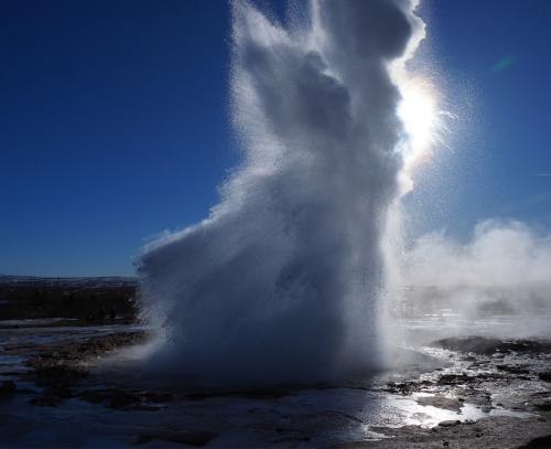 Есть ли гейзеры в бразилии. Что такое гейзер: 8 интересных фактов, определение, как образуется