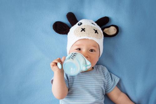 Вред молочных продуктов для детей. Какие молочные продукты нельзя давать детям?