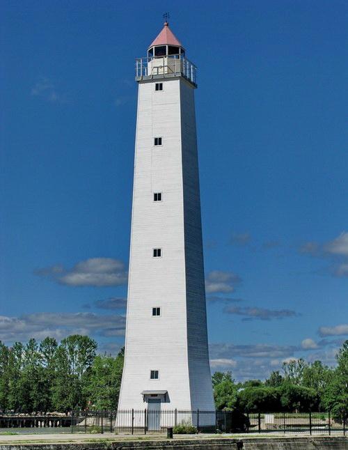 Человек маяк. Человек — маяк