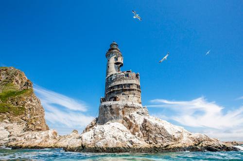 Самые известные маяки. Маяк Анива