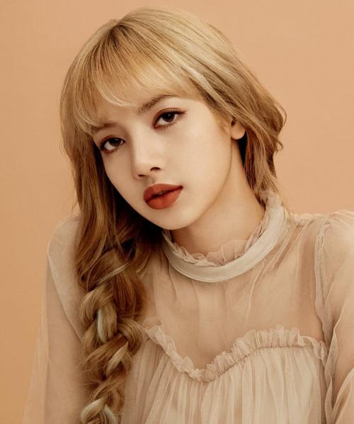 Интересные факты о Лисе из блэкпинк. Топ-10 фактов о Лисе из BLACKPINK, которые вы могли и не знать