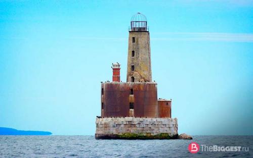 Какой маяк является самым высоким в мире. Самый большой маяк в мире: Фото и описание