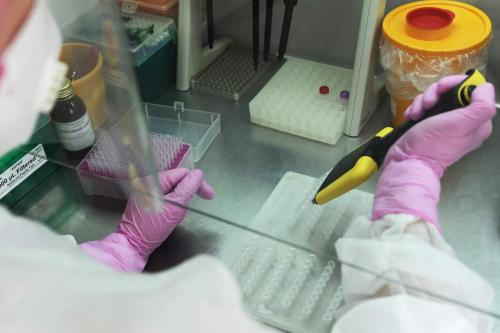 Новая надежда: первые испытания вакцины от коронавируса в США 06