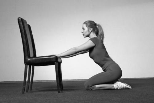 Станьте сильнее и гибче: как стоять на коленках поможет вам достичь своих фитнес-целей 17