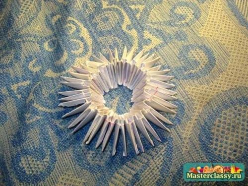 Создание лебедя из треугольных модулей: всё, что нужно знать о модульном оригами 02