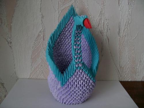 Лебеденок из бумажных треугольных модулей. Лебедь из модулей – пошаговая инструкция с фото и видео