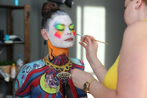 Какие техники используются для создания Art Body Nu. Как выбрать краски для бодиарта