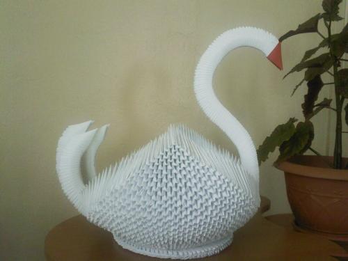 Как сделать модульный лебедь более реалистичным. Объёмный лебедь из модулей