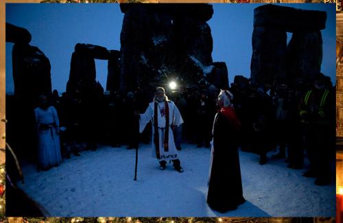 День Рождения языческий праздник.  Рождество распространилось по миру вместе с христианством